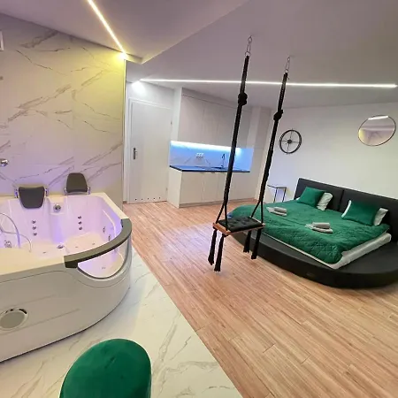 Yourapart Jacuzzi Przy Zamku Krolewskim *