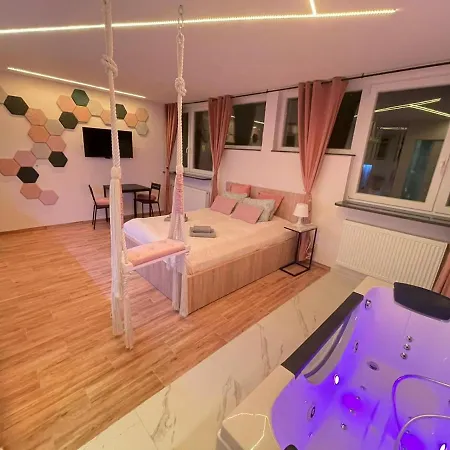 Yourapart Jacuzzi Przy Zamku Krolewskim *