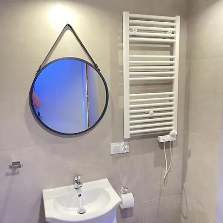 Yourapart Jacuzzi Przy Zamku Krolewskim Apartment *